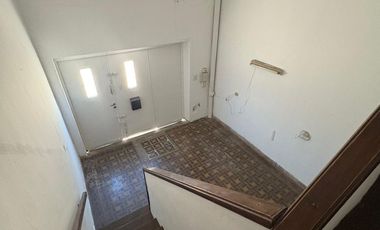 VENTA PLANTA ALTA 3 DORM +COCHERA, MTS DE GRAL PAZ