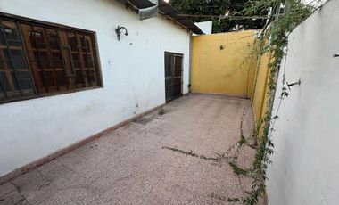 CASA FUNCIONAL DOS DORMITORIOS ZONA JERARQUICOS