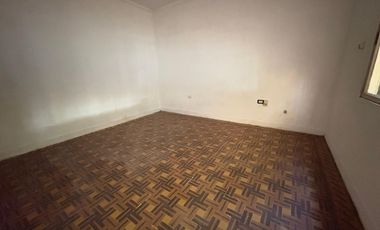 CASA FUNCIONAL DOS DORMITORIOS ZONA JERARQUICOS