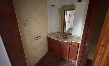 CASA FUNCIONAL DOS DORMITORIOS ZONA JERARQUICOS