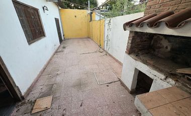 CASA FUNCIONAL DOS DORMITORIOS ZONA JERARQUICOS