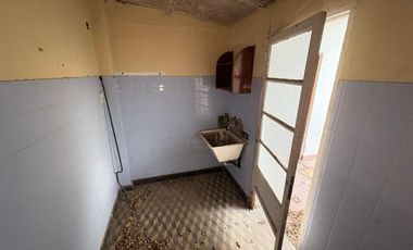 CASA FUNCIONAL DOS DORMITORIOS ZONA JERARQUICOS