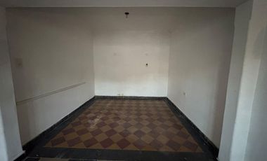 CASA FUNCIONAL DOS DORMITORIOS ZONA JERARQUICOS