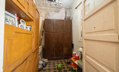 TRADICIONAL CASA DE CATEGORIA SOBRE AV. GRAL PAZ