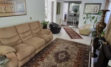 Casa en venta  en LO BARNECHEA