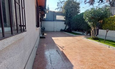 Casa en venta  en MACUL