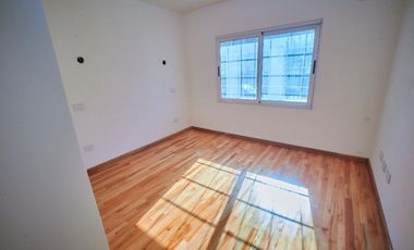 DEPARTAMENTO 3 AMB COCHERA PISCINA QUILMES VENTA