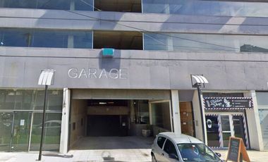 VENTA COCHERA EN 2° PISO WILDE CENTRO