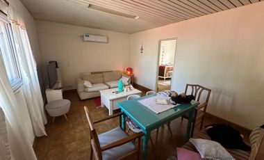 VENTA GALPON COMERCIAL+ DEPARTAMENTO 4 AMBIENTES