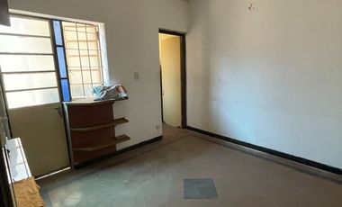 CASA DE DOS DORMITORIOS A METROS DE BLV. PELLEGRI