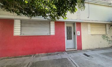 CASA DE DOS DORMITORIOS A METROS DE BLV. PELLEGRI