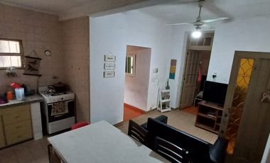 Casa 3 Dorm, 2 Cocheras, Patio, Alvear 7300