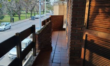 Casa Lote Propio en Flores