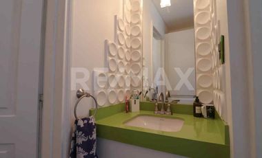 VENTA CASA 4 DORMITORIOS - B° PRIVADO COSTA NOGAL