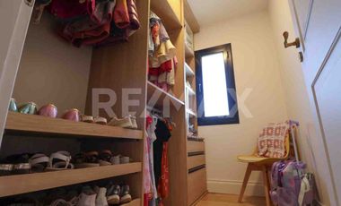 VENTA CASA 4 DORMITORIOS - B° PRIVADO COSTA NOGAL