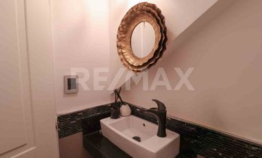 VENTA CASA 4 DORMITORIOS - B° PRIVADO COSTA NOGAL