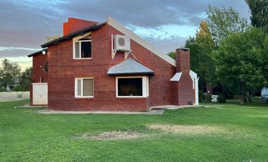 VENTA 2 DUPLEX 2 DORM EN ARROYITO COUNTRY CLUB