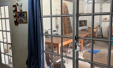 VENTA CASA DOS DORMITORIOS - BARRIO OESTE