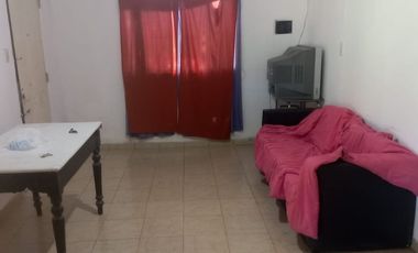 VENTA CASA 2 AMBIENTES EN MATHEU