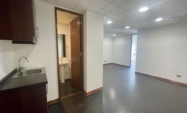 Oficina en Arriendo en LAS TRANQUERAS CON LAS CONDES