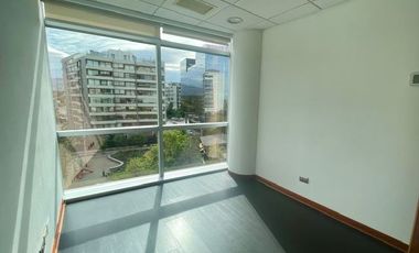 Oficina en Arriendo en LAS TRANQUERAS CON LAS CONDES