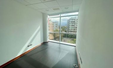 Oficina en Arriendo en LAS TRANQUERAS CON LAS CONDES