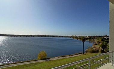 VENTA DEPARTAMENTO 2 AMB TERRAZA AL AGUA VILA VELA