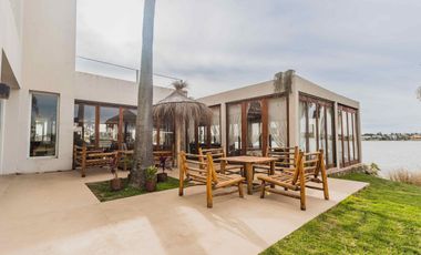 VENTA DEPARTAMENTO 2 AMB TERRAZA AL AGUA VILA VELA