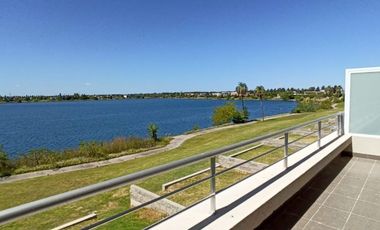 VENTA 2 AMBIENTES AL AGUA CON 2 TERRAZAS VILA VELA