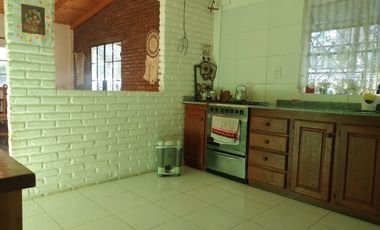 VENTA CASA 4 AMB CON PATIO Y GARAGE MTE CHINGOLO
