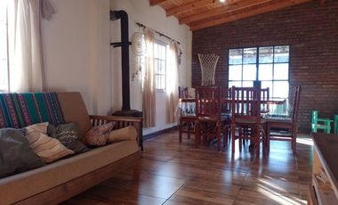 VENTA CASA 4 AMB CON PATIO Y GARAGE MTE CHINGOLO