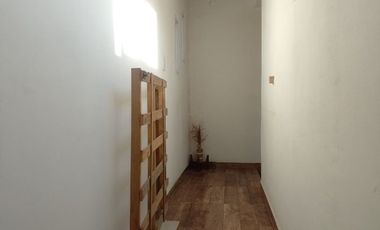 VENTA CASA 4 AMB CON PATIO Y GARAGE MTE CHINGOLO