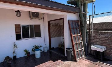VENTA LOCAL COMERCIAL Y DEPARTAMENTO EN BLOCK