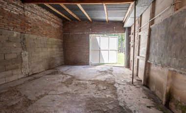 Venta Quinta 2 dorm, pileta en 2142 mt2 forestados