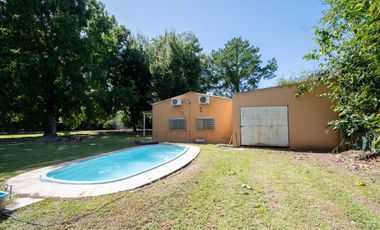 Venta Quinta 2 dorm, pileta en 2142 mt2 forestados