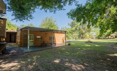 Venta Quinta 2 dorm, pileta en 2142 mt2 forestados