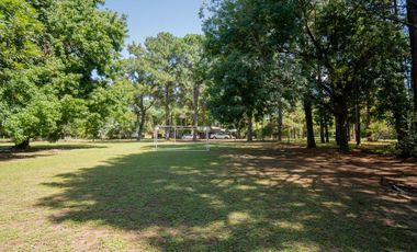 Venta Quinta 2 dorm, pileta en 2142 mt2 forestados