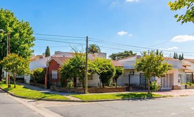 CASA 3 AMBIENTES + MONOAMBIENTE - MIRAMAR