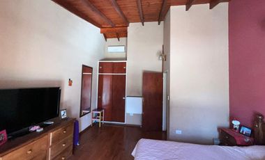 VENTA CASA MULTIFAMILIAR GARAJE PATIO VILLA LURO