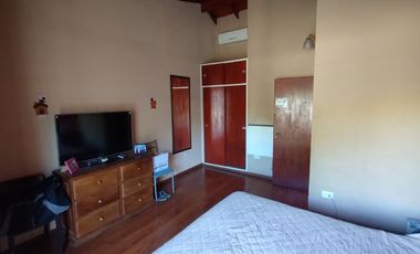 VENTA CASA MULTIFAMILIAR GARAJE PATIO VILLA LURO