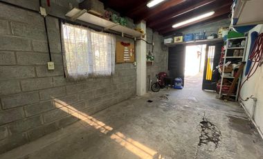 VENTA CASA MULTIFAMILIAR GARAJE PATIO VILLA LURO