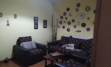 VENTA CASA MULTIFAMILIAR GARAJE PATIO VILLA LURO