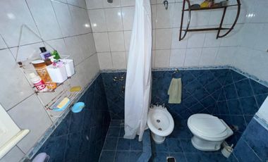 VENTA CASA MULTIFAMILIAR GARAJE PATIO VILLA LURO