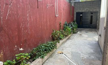 VENTA CASA MULTIFAMILIAR GARAJE PATIO VILLA LURO