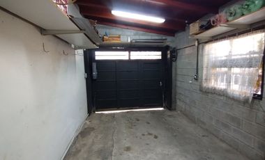 VENTA CASA MULTIFAMILIAR GARAJE PATIO VILLA LURO