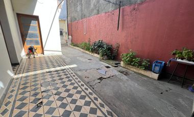 VENTA CASA MULTIFAMILIAR GARAJE PATIO VILLA LURO