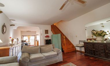 VENTA Triplex 5 ambientes Olivos-Cochera