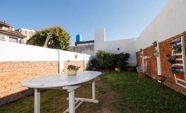 VENTA Triplex 5 ambientes Olivos-Cochera