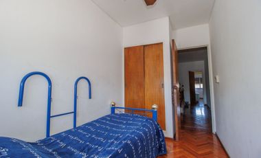 VENTA Triplex 5 ambientes Olivos-Cochera