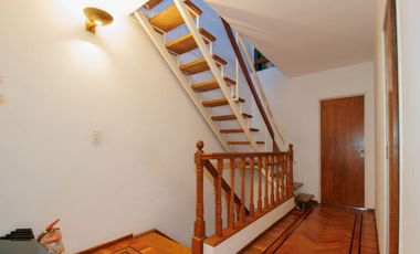 VENTA Triplex 5 ambientes Olivos-Cochera